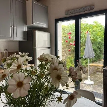 Charmante Maison Familiale Avec Jardin Prázdninový dům *
