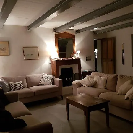 Charmante Maison Familiale Avec Jardin *