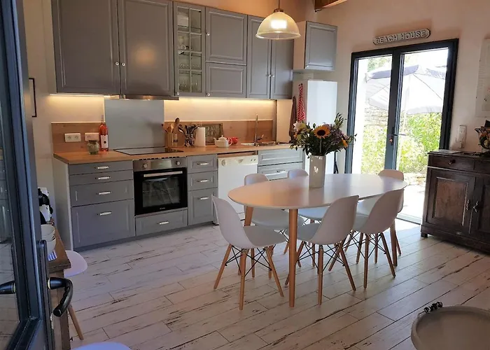 Charmante Maison Familiale Avec Jardin بيت للعطل Les Portes-en-Re