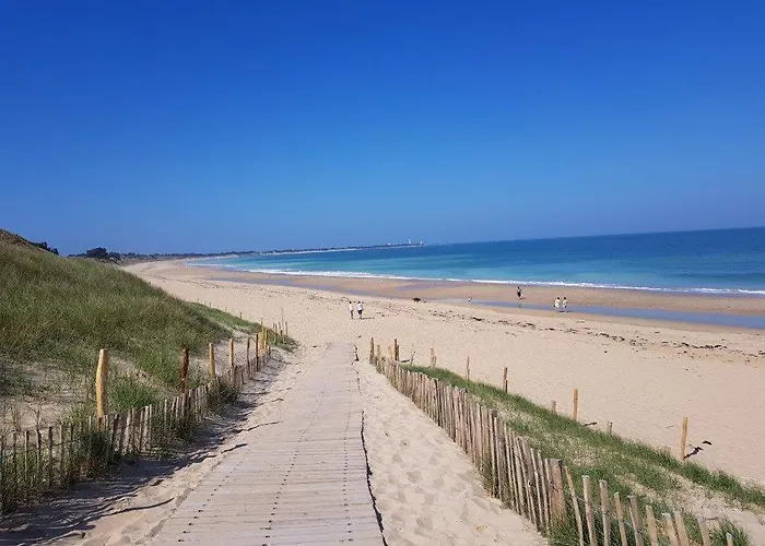 Charmante Maison Familiale Avec Jardin *