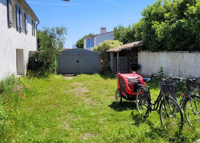 بيت للعطل Charmante Maison Familiale Avec Jardin *